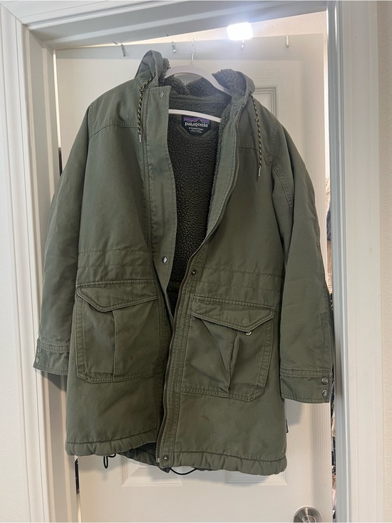 Patagonia Jackets & Blazers - Patagonia Olive Hooded Sherpa Parka